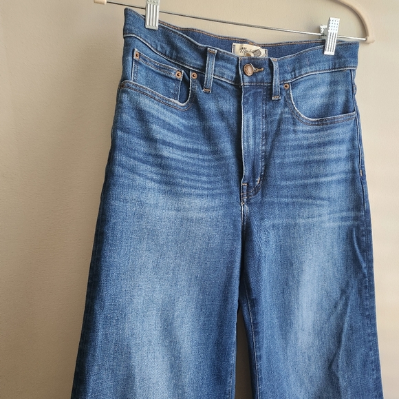 Madewell Flared Wide LEG Crop Jeans - Picture 3 of 6